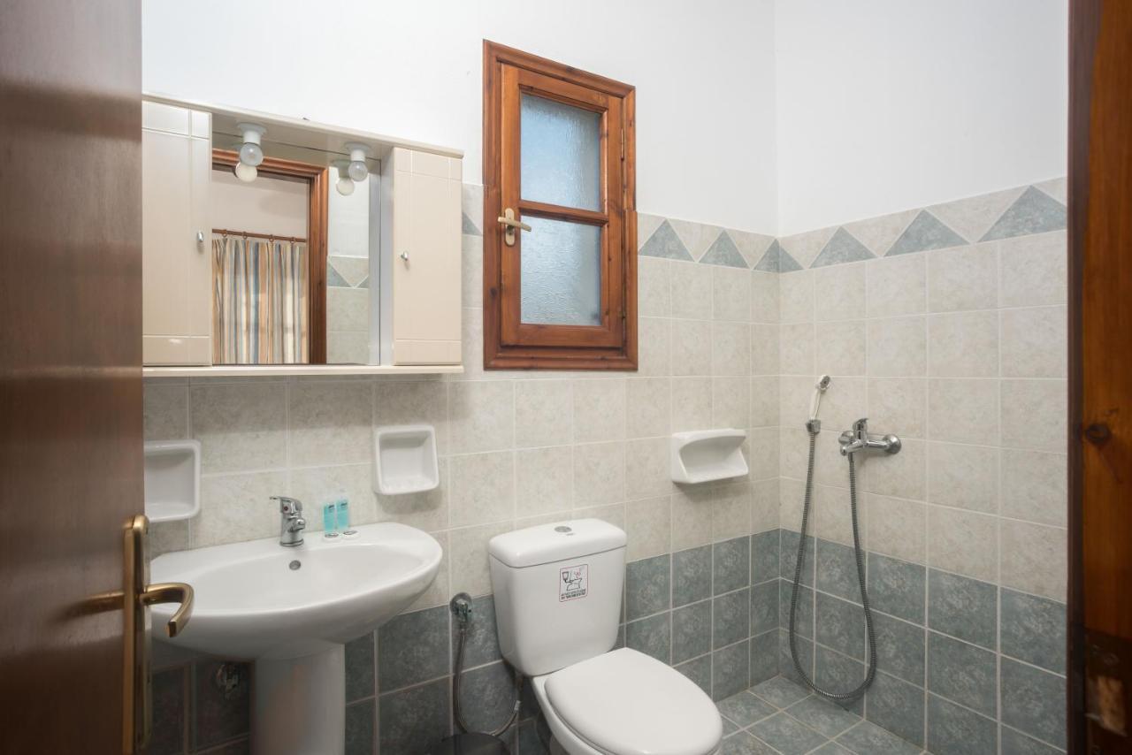 Aparthotel Depis Economy & Naxos City